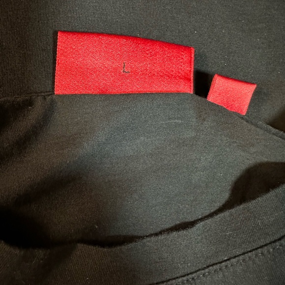 HUGO BOSS Datches Authentic Rare T-shirt NWOT (see Authenticity Certificate) - Picture 6 of 10